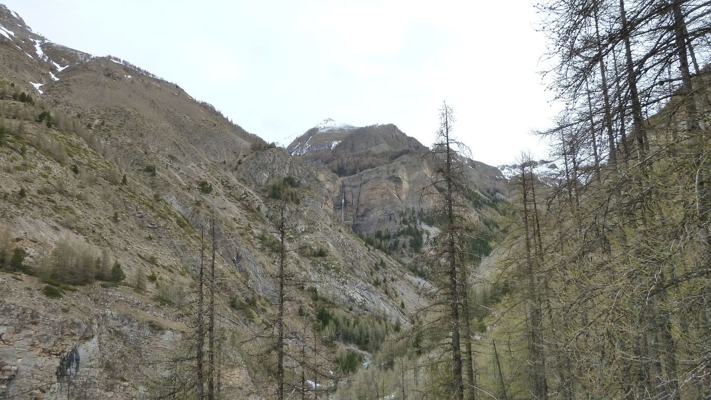 cabanes_talon_avril_2018_021.JPG