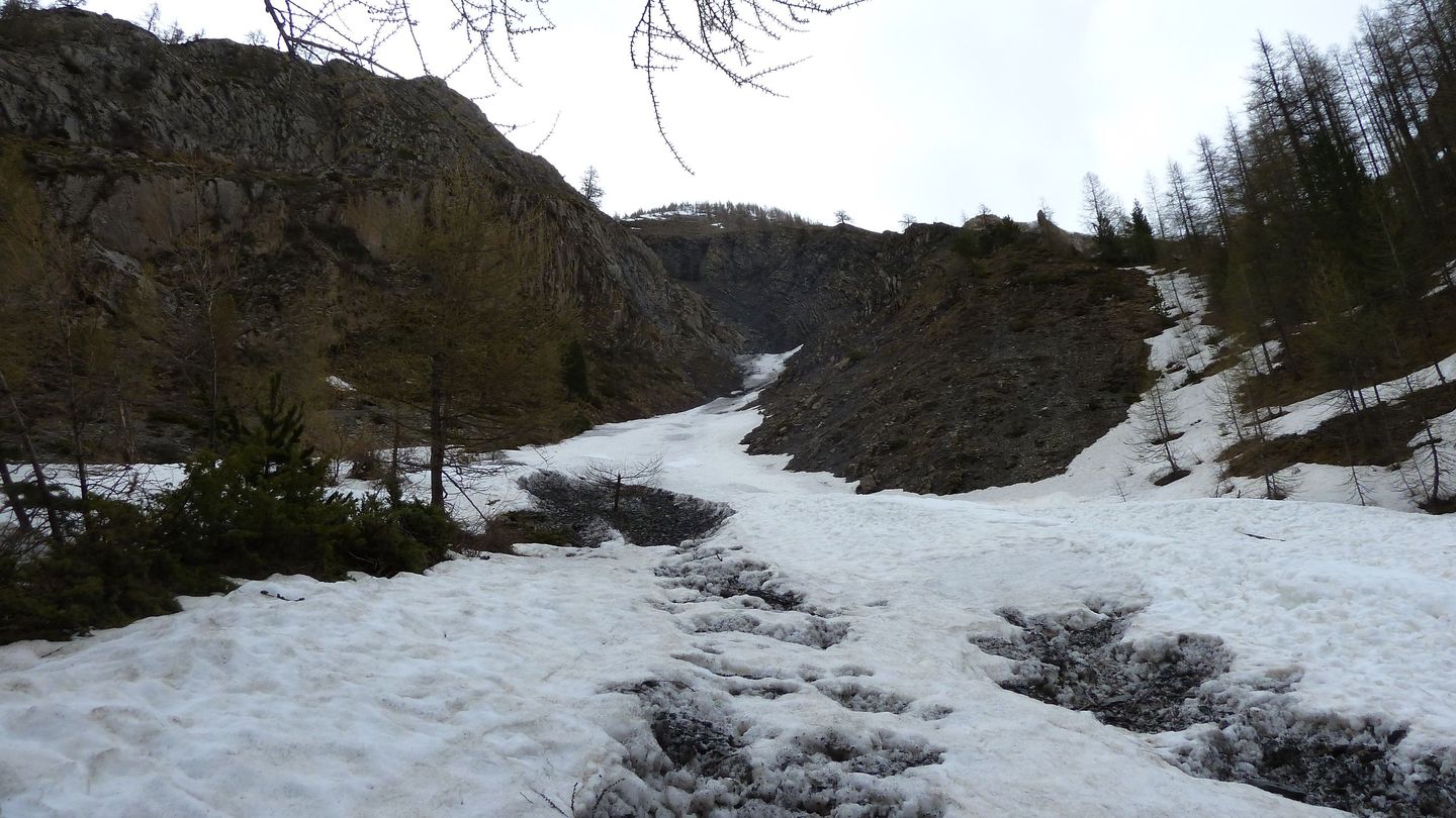 cabanes_talon_avril_2018_035.JPG