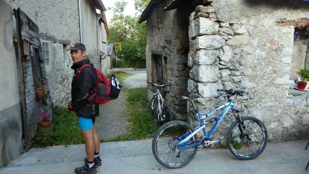 clue_de_la_peine_aout_2014_00.jpg