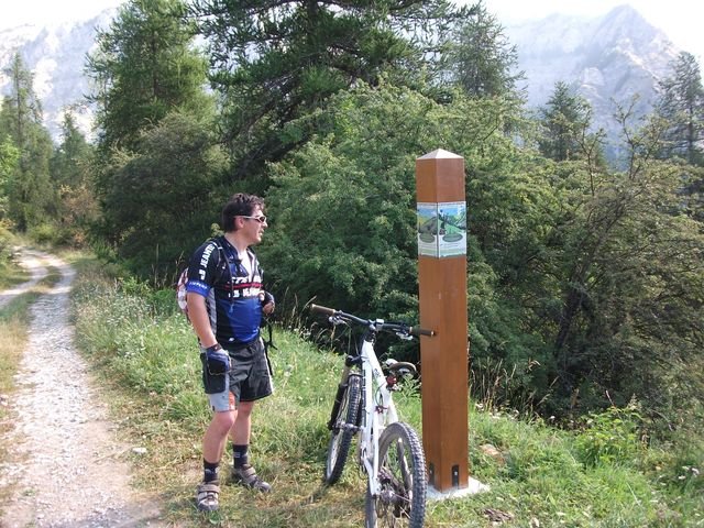 CABANE_DU_PUY.jpg