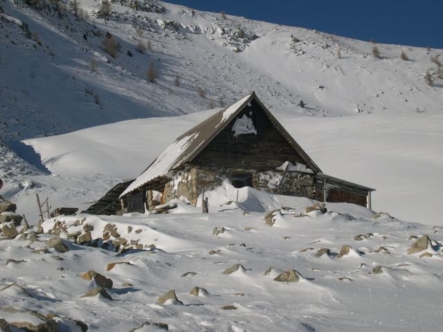 cabane_a_p_hiver_22.jpg